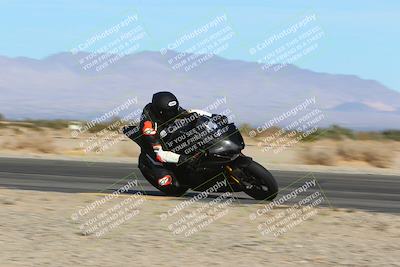 media/Jan-13-2024-SoCal Trackdays (Sat) [[9c032fe5aa]]/Turn 14 Inside (150pm)/